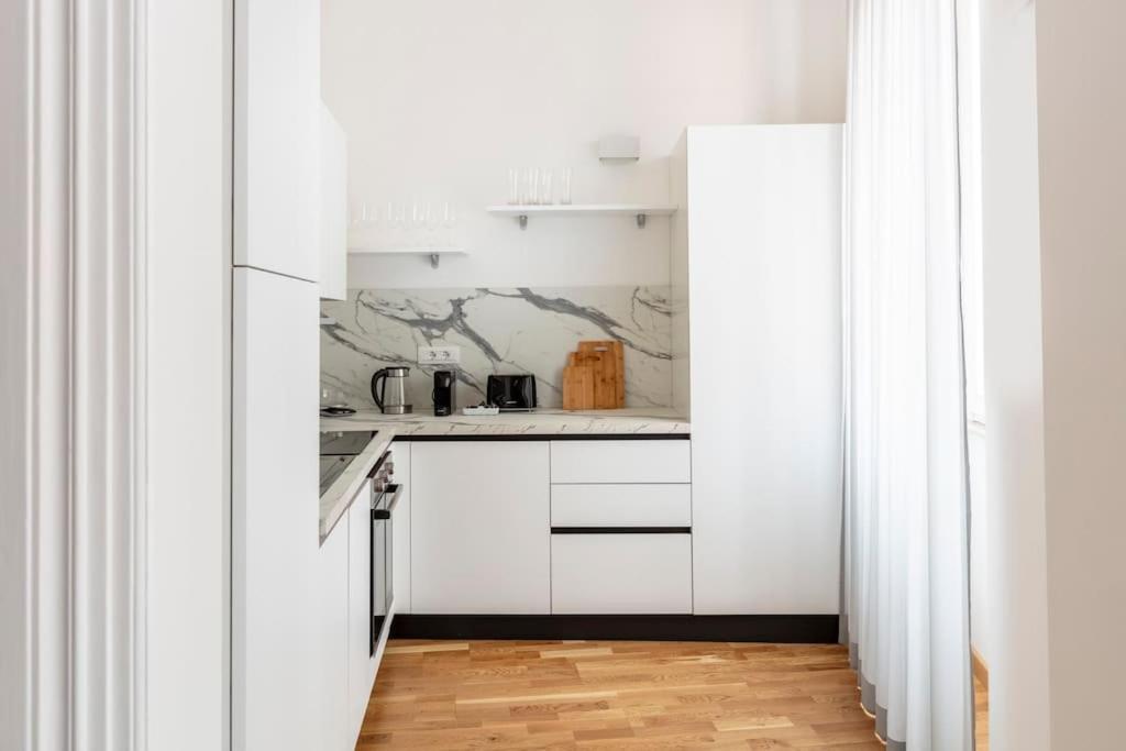 Sjr Luxury Apartment Trevi Fountain Rome Extérieur photo