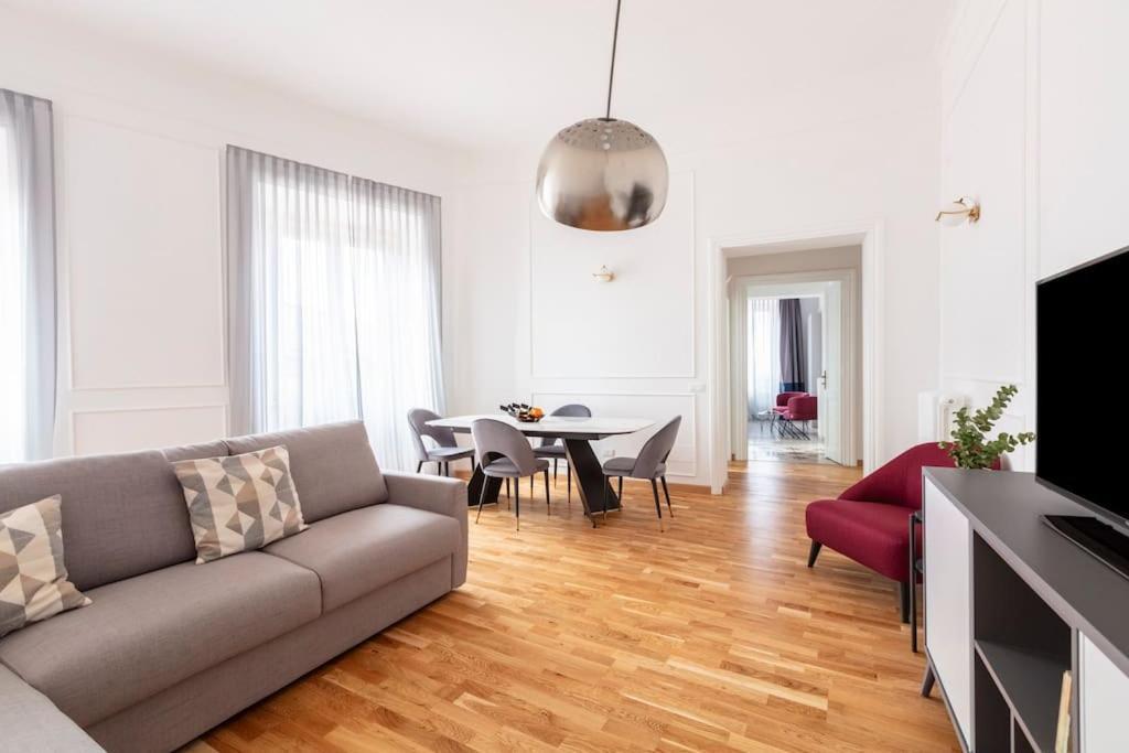 Sjr Luxury Apartment Trevi Fountain Rome Extérieur photo